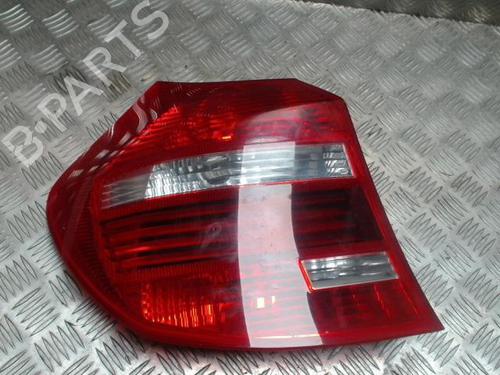 Farolim esquerdo BMW 1 (E81) 118 i (143 hp) 31235236