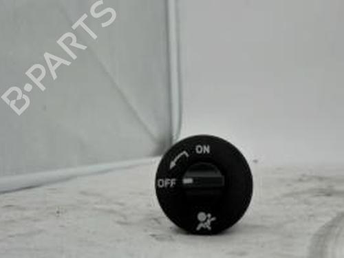 Used Switch RENAULT GRAND SCÉNIC III (JZ0/1_) 1.4 16V (JZ0F) (131 hp) 25430908