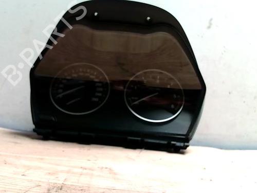 Used Instrument cluster BMW X1 (F48) sDrive 18 d (150 hp) 31222708