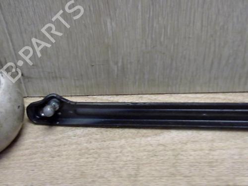 Used Hinge/Door check strap MERCEDES-BENZ E-CLASS (W210) E 290 Turbo-D (210.017) (129 hp) 25409113