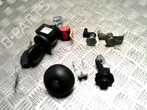 Blocchetto accensione DACIA DUSTER (HS_) 1.5 dCi (109 hp) 32283884