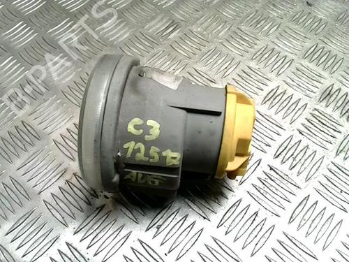 left-front-fog-light-citroen-c3-i-fc_-fn_-2002-2003-2004-2005-2006-2007-2008-2009-2010-2011-2012-2013-31235621 main image