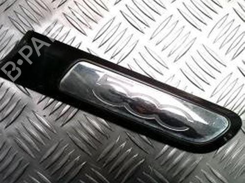 Used Rear left wheel arch trim FIAT 500 (312_) 1.2 (312AXA1A) (69 hp) 26402084