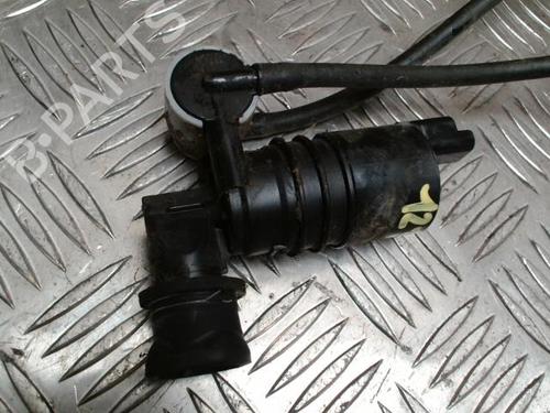 Pompe de lave-glace PEUGEOT 3008 I MPV (0U_) 1.6 HDi (114 hp) 31228310