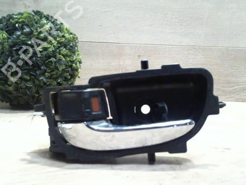 Used Rear left interior door handle TOYOTA YARIS (_P13_) 1.4 D (NLP130_, NLP130) (90 hp) 25402070