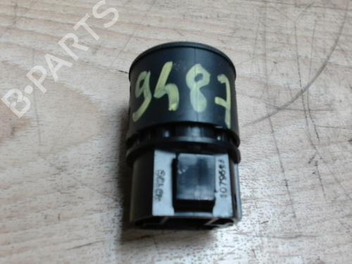 Used Switch RENAULT SCÉNIC II (JM0/1_) 1.5 dCi (JM1E, JM16) (106 hp) 31231591