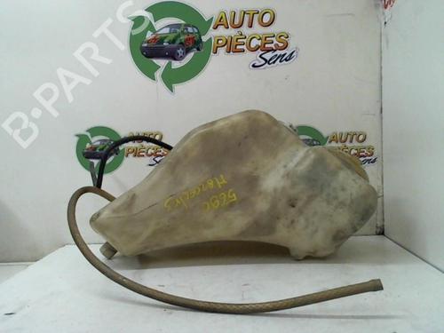 Used Windscreen washer tank MERCEDES-BENZ 190 (W201) D 2.0 (201.122) (72 hp) 31226820