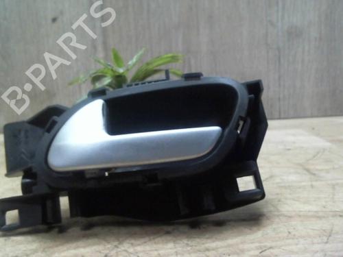Venstre fortil invendig håndtag PEUGEOT 207 (WA_, WC_) 1.4 (73 hp) 31239295