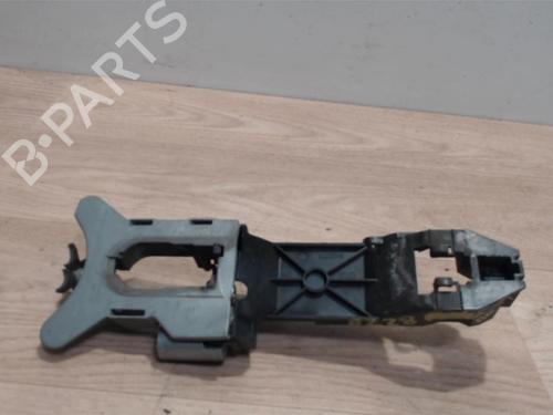Used Rear left exterior door handle NISSAN MICRA III (K12) 1.2 16V (65 hp) 25386739