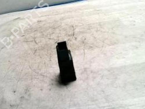 Used Switch VW POLO IV (9N_, 9A_) 1.4 TDI (80 hp) 30811079