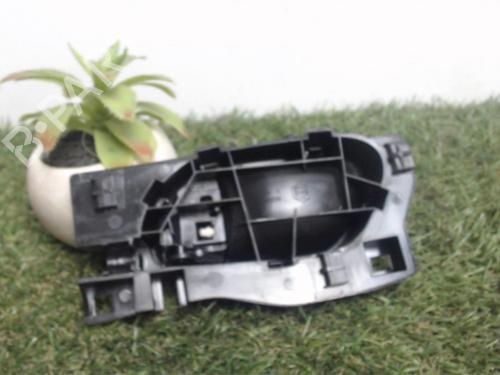 Front right interior door handle PEUGEOT 208 I (CA_, CC_) 1.6 HDi / BlueHDi 75 | BP25394564I14 