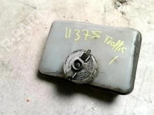 Used Brake master cylinder TOYOTA COROLLA Verso (ZER_, ZZE12_, R1_) 2.2 D-4D (AUR10_, AUR10R) (136 hp) 26676102