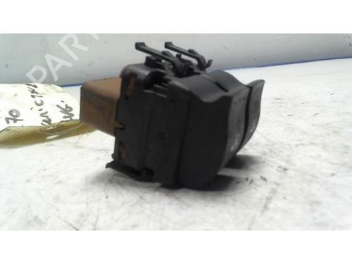 Switch RENAULT GRAND SCÉNIC II (JM0/1_) 1.5 dCi (JM1E) | BP25419132I30