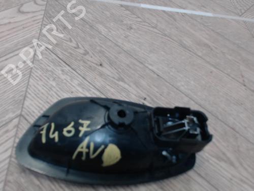 Used Front right interior door handle RENAULT MEGANE III Coupe (DZ0/1_) 1.5 dCi (DZ09, DZ0D, DZ1F, DZ1G, DZ14, DZ29) (110 hp) 25409557
