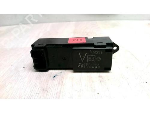 Right front window switch MITSUBISHI OUTLANDER II (CW_W) 2.0 DI-D (CW8W) | BP25431250I26 