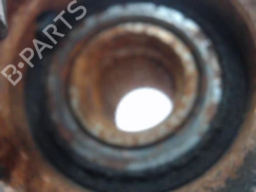 Used Right front steering knuckle SUZUKI SPLASH (EX) 1.0 (A5B310) (68 hp) 25385751