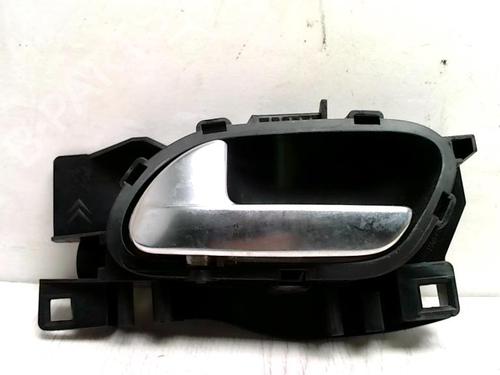 Venstre fortil invendig håndtag PEUGEOT 208 I (CA_, CC_) 1.2 VTI 82 (82 hp) 31237165