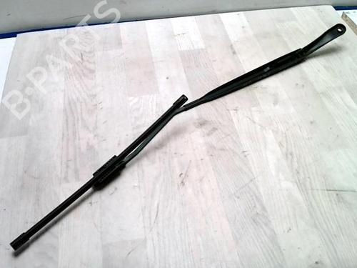 front-windshield-wiper-arm-renault-megane-iii-hatchback-bz01_-b3_-2008-28426620 main image