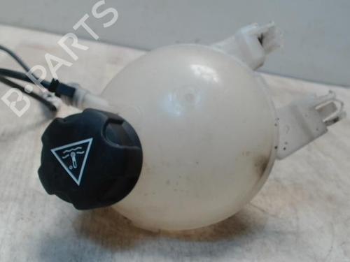 Used Expansion tank PEUGEOT 208 I (CA_, CC_) 1.2 VTi 68 / PureTech 68 (68 hp) 25422467