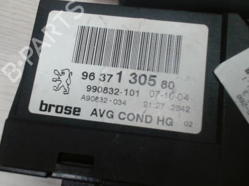 left-front-window-motor-peugeot-307-3ac-2000-2001-2002-2003-2004-2005-2006-2007-2008-2009-2010-2011-2012-31228462 main image