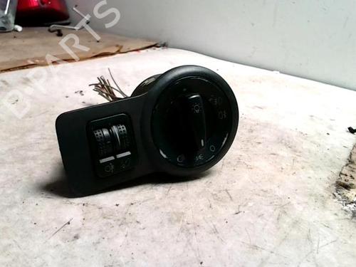 Used Switch SKODA OCTAVIA I Combi (1U5) 1.9 TDI 4x4 (100 hp) 31232808