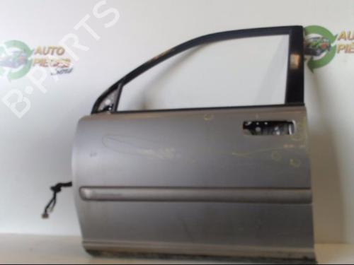 Used Left front door Left front door 25400757 25400757