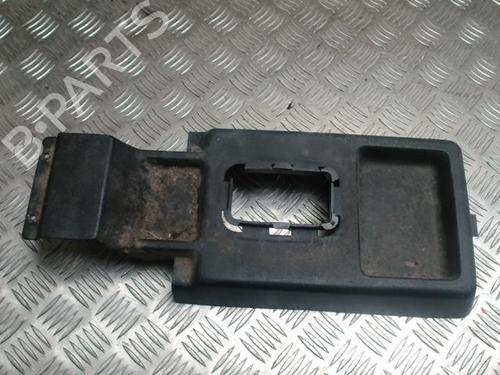 Midtkonsoll RENAULT 5 (122_) 1.1 (1227, 1397) (45 hp) 31165757