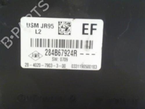 Fuse box RENAULT GRAND SCÉNIC III (JZ0/1_) 1.5 dCi (JZ09, JZ0D, JZ10, JZ14, JZ1G, JZ29, JZ2C) | BP29274133E1 