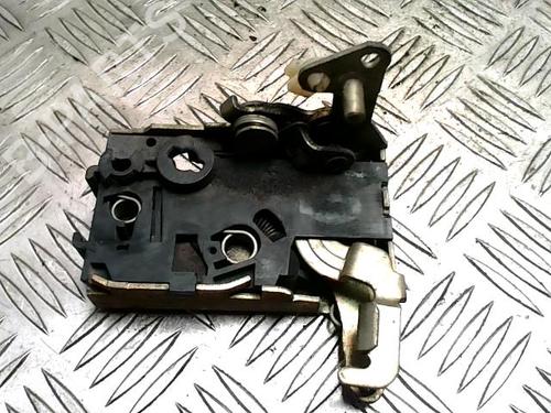 Used Front left lock PEUGEOT 405 I (15B) 1.6 (94 hp) 31237548