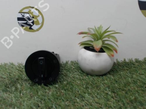 Used Headlight switch VW PASSAT B5.5 (3B3) 1.9 TDI (101 hp) 25413127