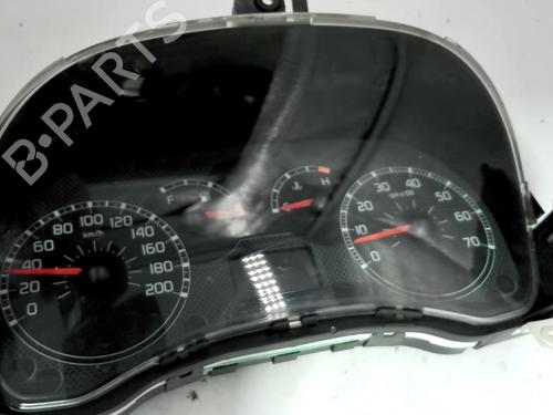 Used Instrument cluster FIAT PANDA (169_) 1.2 (169.AXB11, 169.AXB1A) (60 hp) 25428874