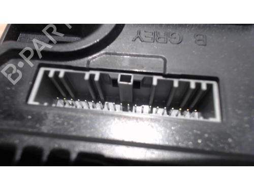 Boîte à Fusibles RENAULT SCÉNIC III (JZ0/1_) 1.5 dCi | BP25414761E1