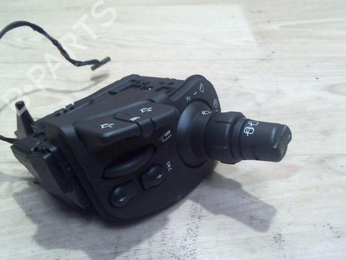 Used Switch RENAULT SCÉNIC II (JM0/1_) 1.9 dCi (JM14) (131 hp) 25384891