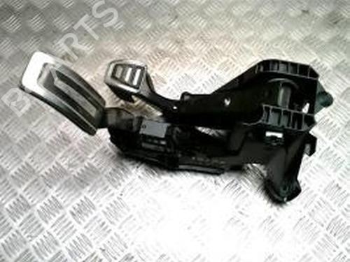 Used Pedal VW GOLF IV (1J1) 1.9 TDI (101 hp) 30475149