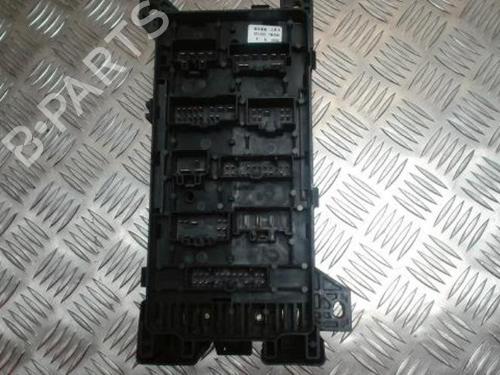 Fuse box KIA SORENTO I (JC) 2.5 CRDi 4WD | BP25429389E1 
