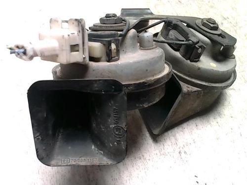 Used Horn PEUGEOT 5008 (0U_, 0E_) 1.6 HDi (112 hp) 25422635