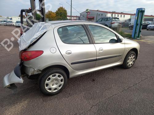 Air filter box PEUGEOT 206 Hatchback (2A/C) 1.4 i | BP32388026M87