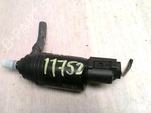 Used Washer pump NISSAN ALMERA TINO (V10) 1.8 (116 hp) 25428592