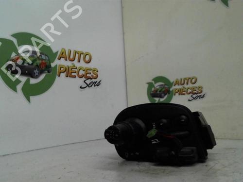 Used Switch RENAULT GRAND SCÉNIC II (JM0/1_) 1.9 dCi (JM0G, JM12, JM1G, JM2C) (120 hp) 25400655