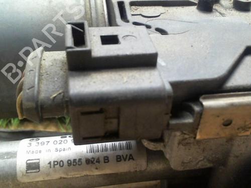Ruitenwissermotor voor SEAT LEON (1P1) 1.9 TDI (105 hp) 29057140