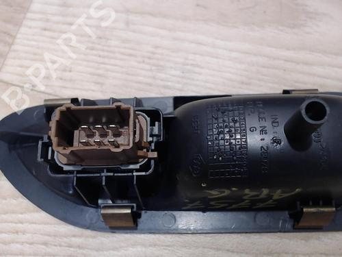Used Left rear window switch RENAULT LAGUNA II (BG0/1_) 1.9 dCi (BG08, BG0G) (120 hp) 25386933