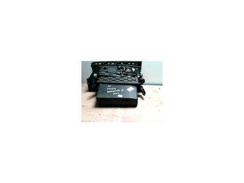 Boîte à gants RENAULT MEGANE III Hatchback (BZ0/1_, B3_) 1.5 dCi (86 hp) 25427880