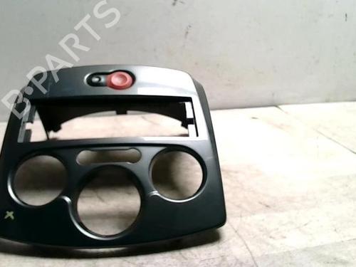 Middle console RENAULT CLIO III (BR0/1, CR0/1) 1.5 dCi (BR17, CR17) | BP25424344I22 