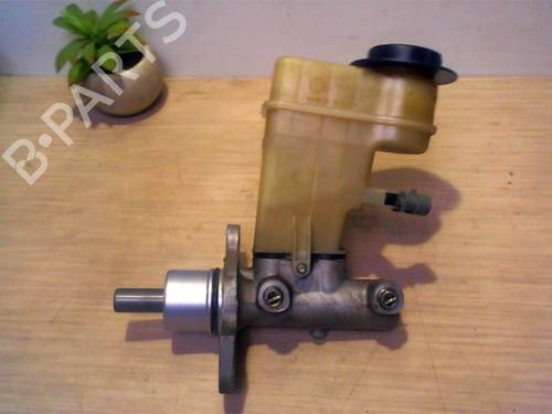Used Brake master cylinder OPEL SIGNUM Hatchback (Z03) 1.9 CDTI (F48) (150 hp) 25391036