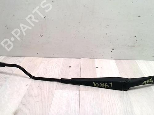 Used Front windshield wiper arm FIAT GRANDE PUNTO (199_) 1.3 D Multijet (75 hp) 28371901
