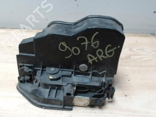 Venstre bagtil lås BMW 1 (E87) 118 d (122 hp) 31221423