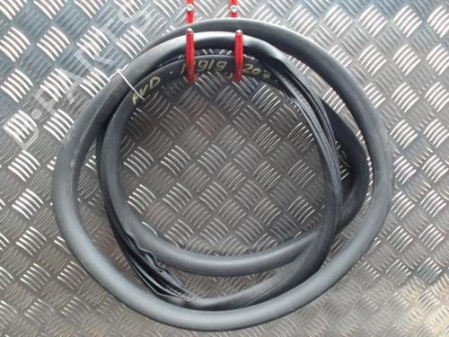 Gummiliste PEUGEOT 207 SW (WK_) 1.6 HDi (92 hp) 31234808