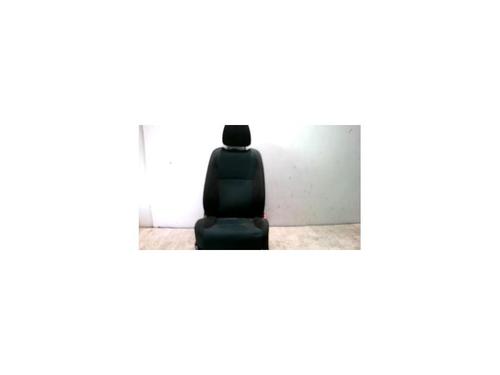 Used Right front seat TOYOTA YARIS (_P13_) 1.3 (NSP130_, NSP130) (99 hp) 25430362