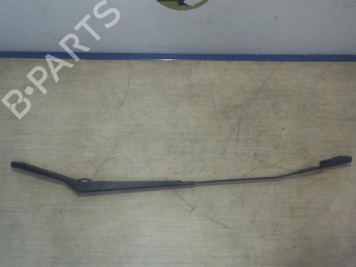Used Front windshield wiper arm PEUGEOT 308 I (4A_, 4C_) 1.6 HDi (90 hp) 25389550
