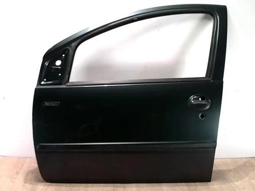 Left front door PEUGEOT 107 (PM_, PN_) 1.0 | BP28057956C2